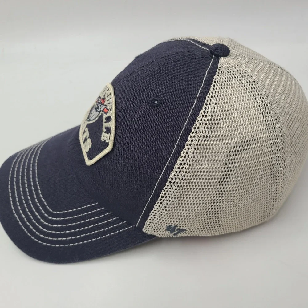 Louisville Bats Hat Fitted One Size 47 Brand Closer Blue Beige MiLB Baseball Men